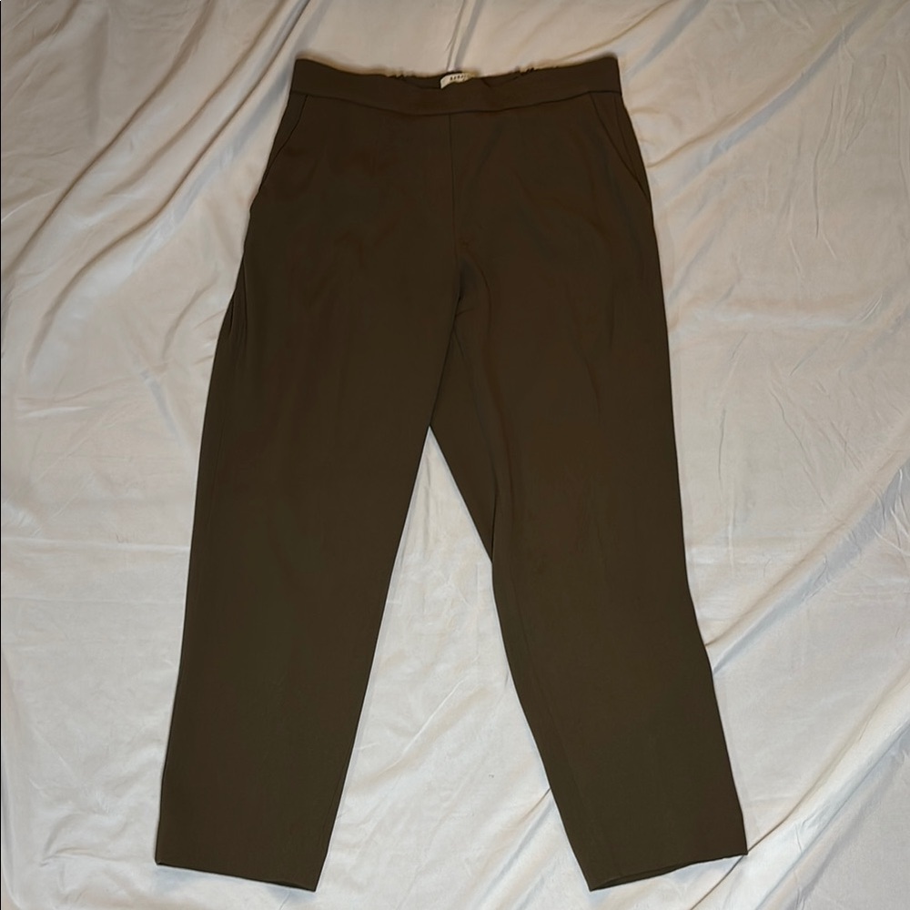 Aritzia Babaton Olive Green Conan Pants size 4